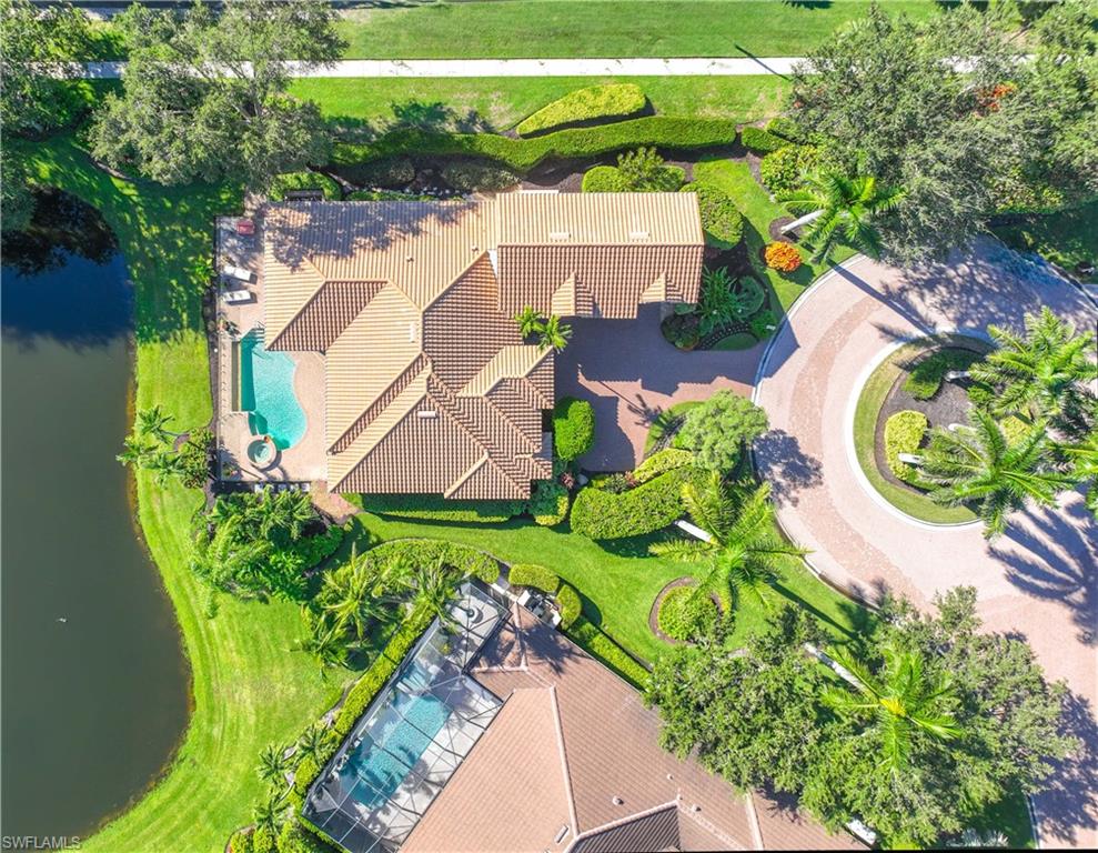 8752 Muirfield DR