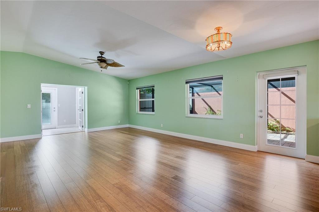 WYLDEWOOD LAKES CONDO - Residential