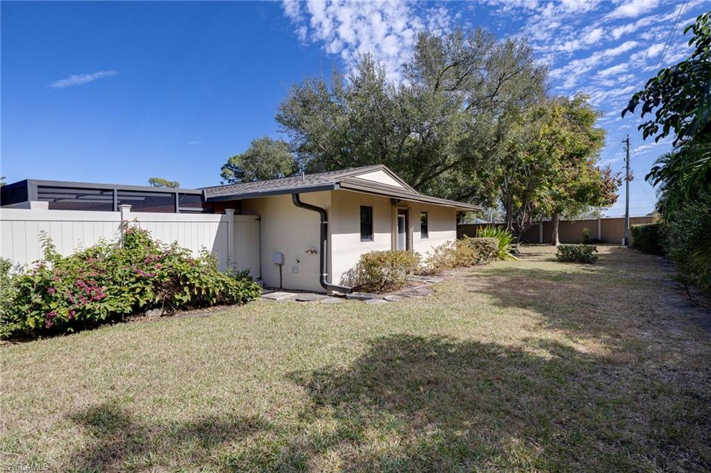 WYLDEWOOD LAKES CONDO - Residential