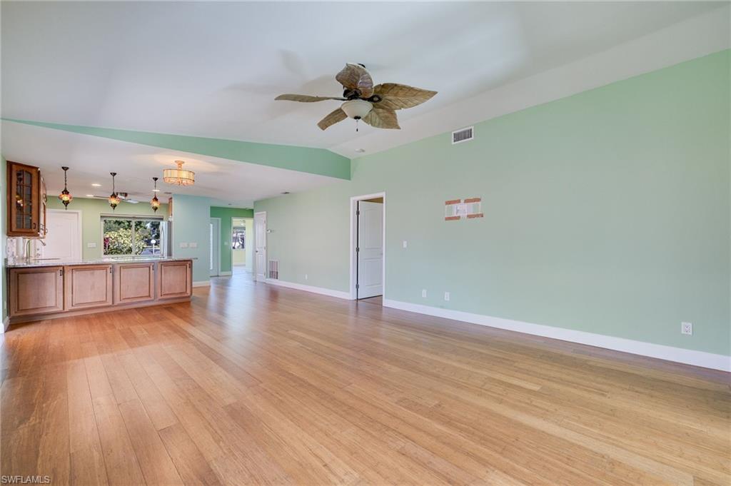 WYLDEWOOD LAKES CONDO - Residential