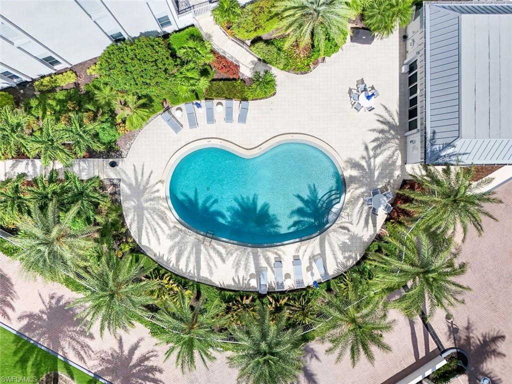 LAURENTIANS - Residential