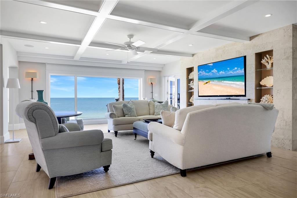 LAURENTIANS - Residential