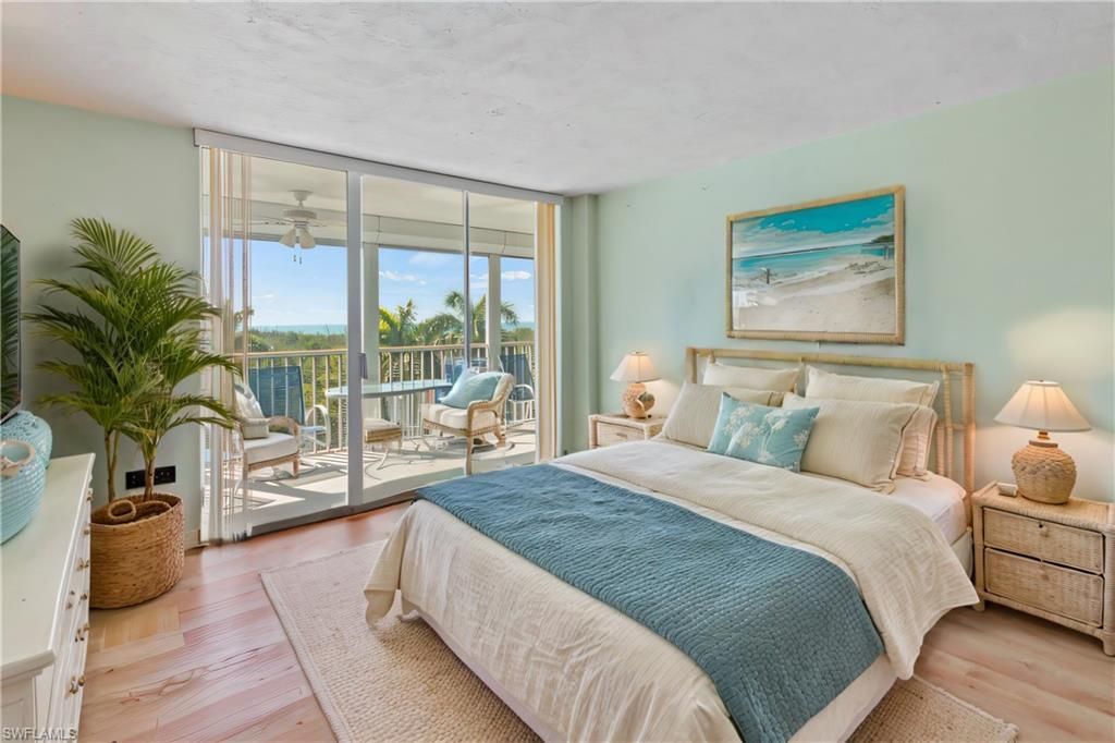 Photo of 3 Bluebill AVE #501, NAPLES, FL 34108 (MLS # 224090546)