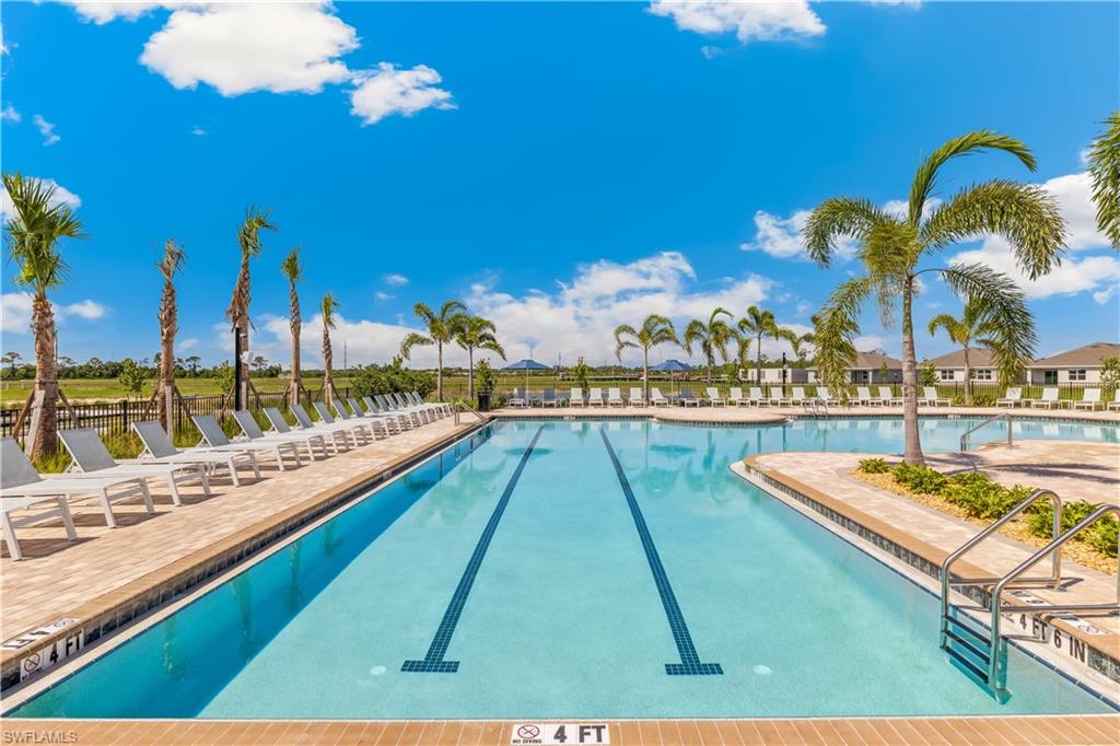 CORAL BAY - Residential