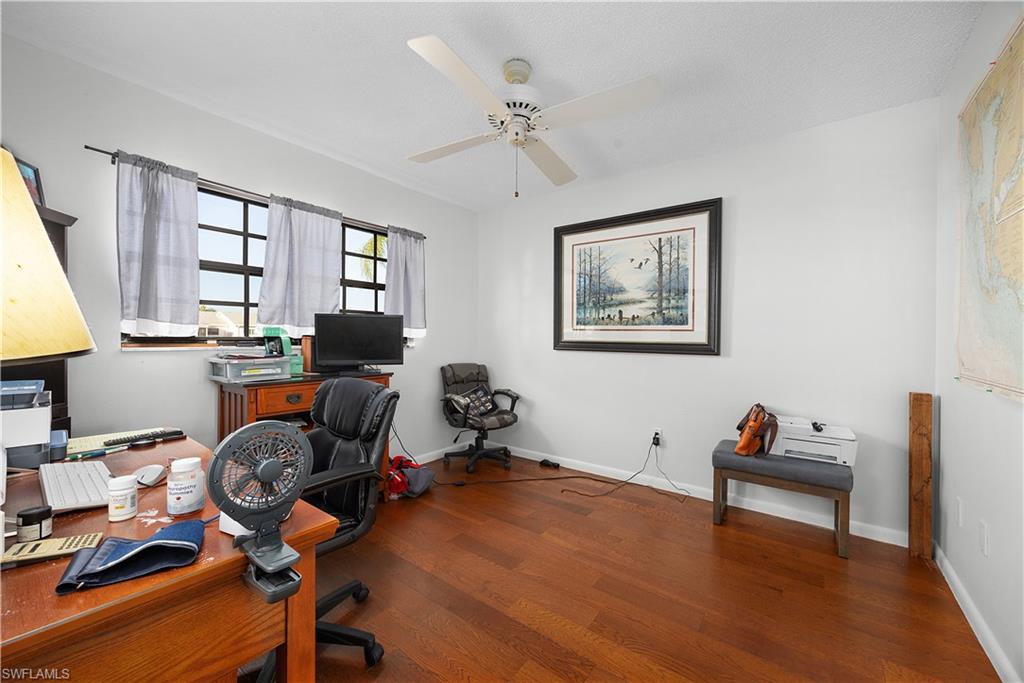 MYERLEE PARK HOMES CONDO - Residential