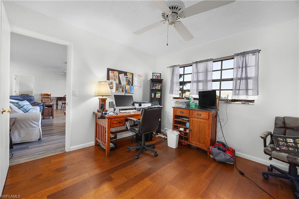 MYERLEE PARK HOMES CONDO - Residential