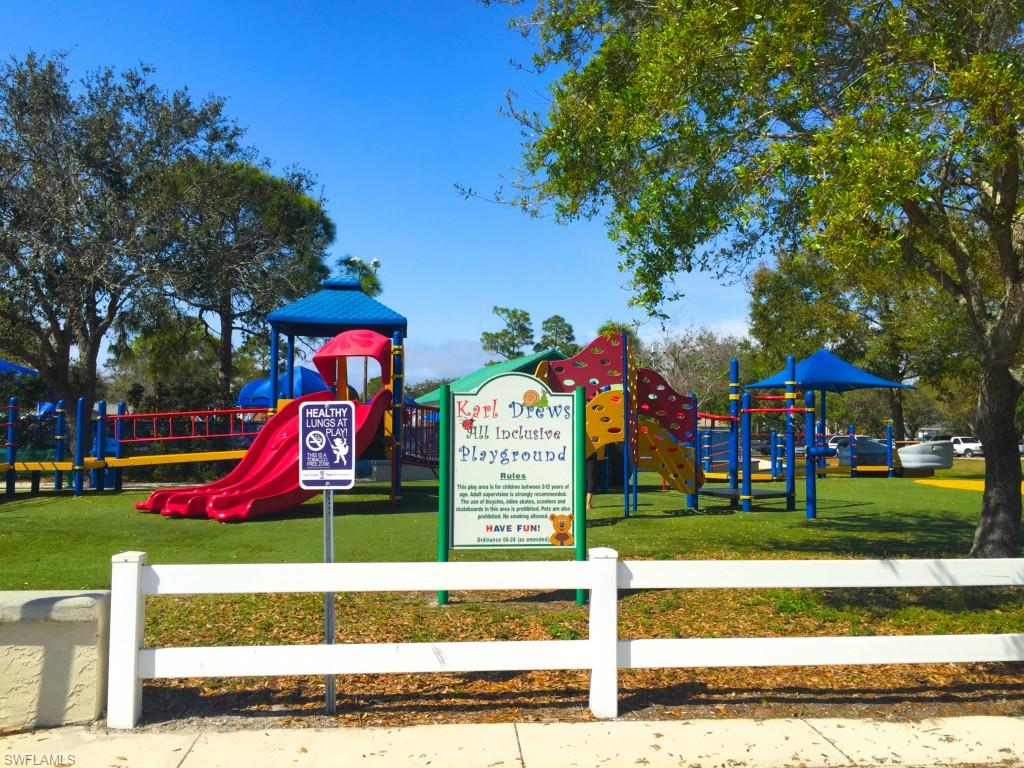 SAN CARLOS PARK - Residential