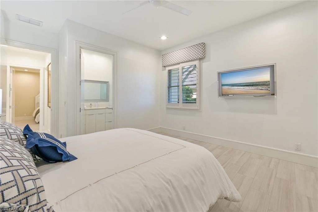 ARBORS AT PELICAN MARSH - Residential