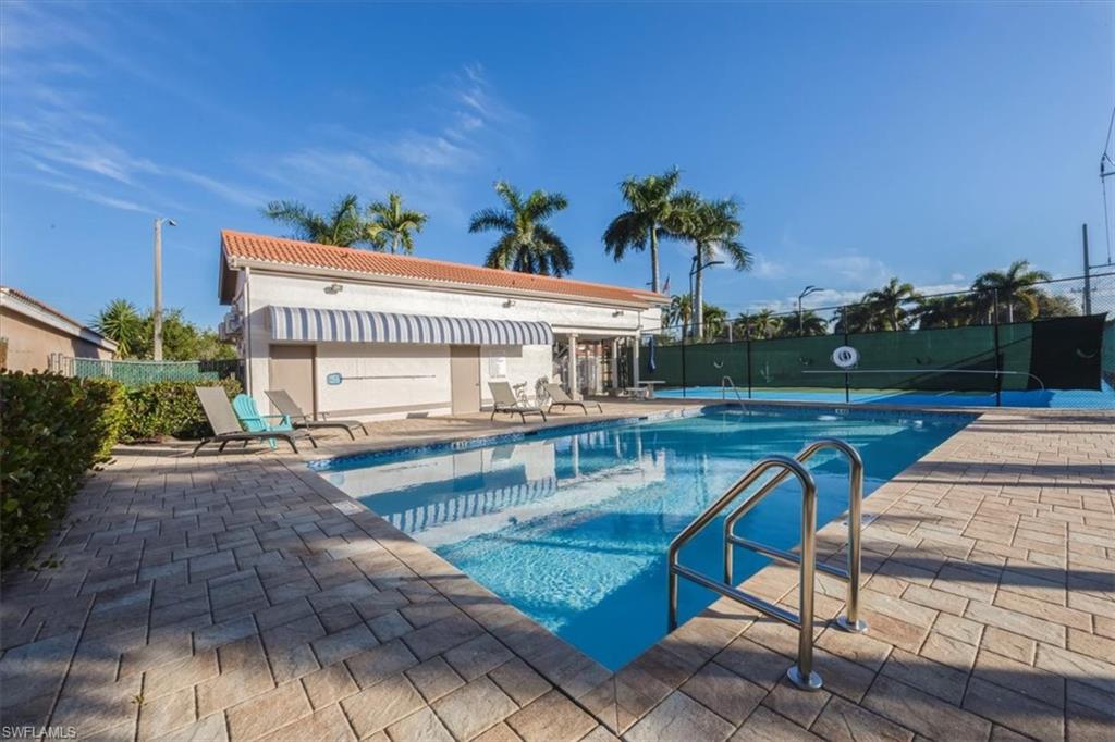 MOON LAKE - Residential