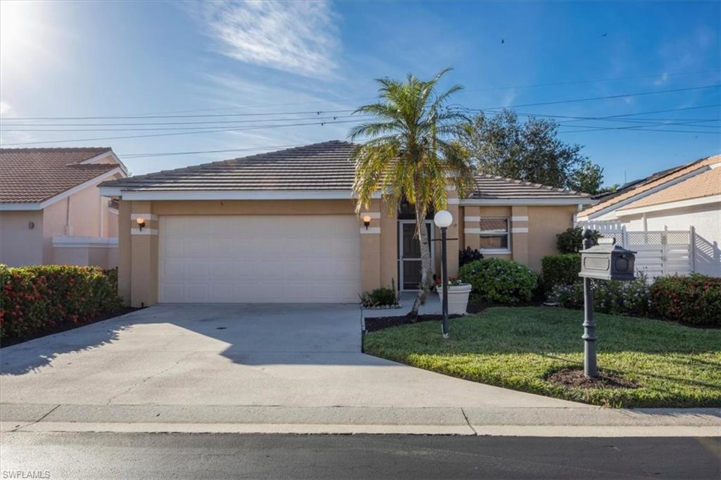 MOON LAKE - Residential