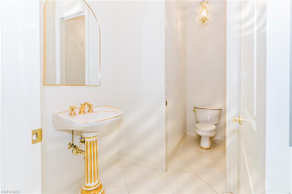 ARBOR GLEN - Residential