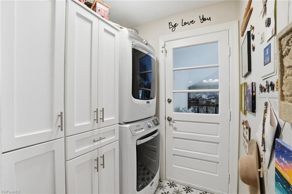 NORTH FORT MYERS - Residential