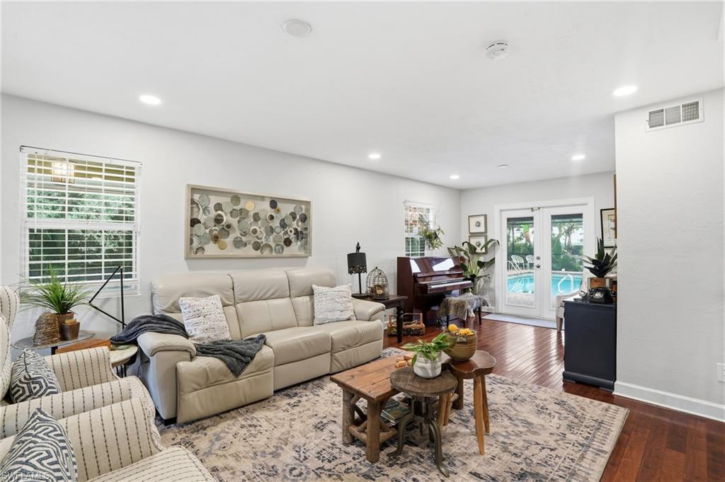 NORTH FORT MYERS - Residential