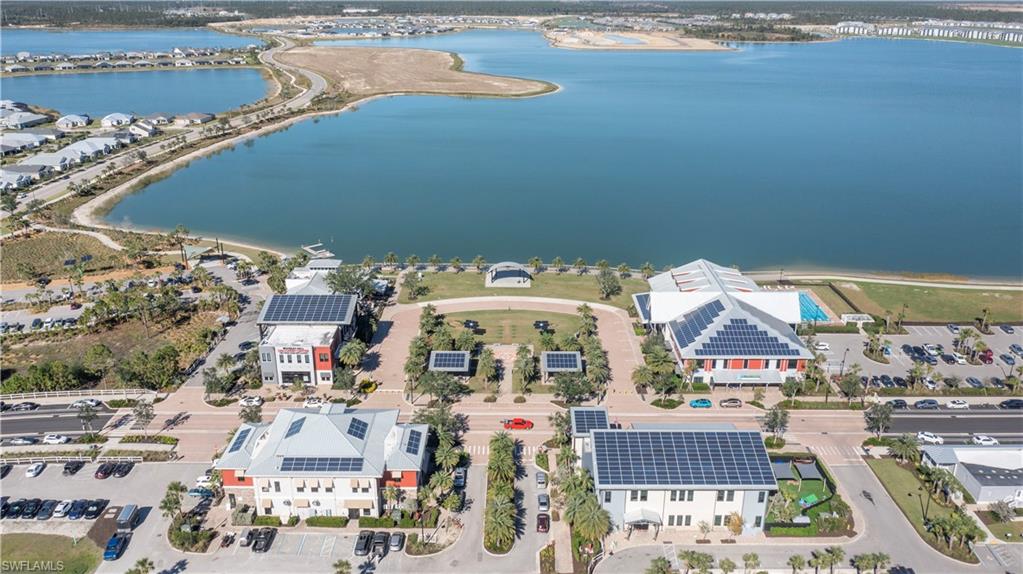 CRESCENT LAKES - Residential Lease