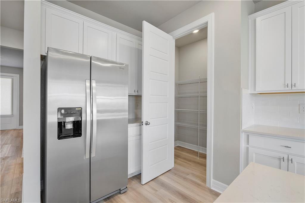 CRESCENT LAKES - Residential Lease