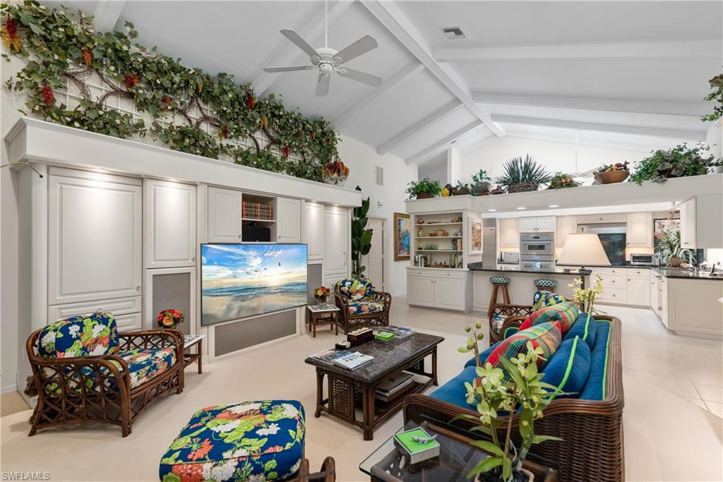 PINECREST AT PELICAN BAY - Residential