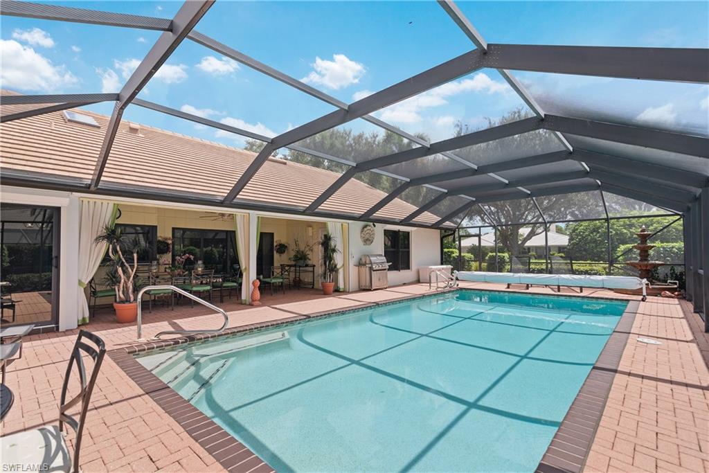 PINECREST AT PELICAN BAY - Residential