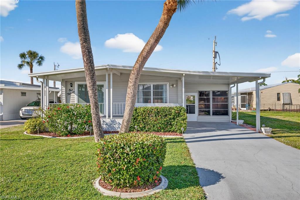 CARRIAGE VILLAGE - Residential