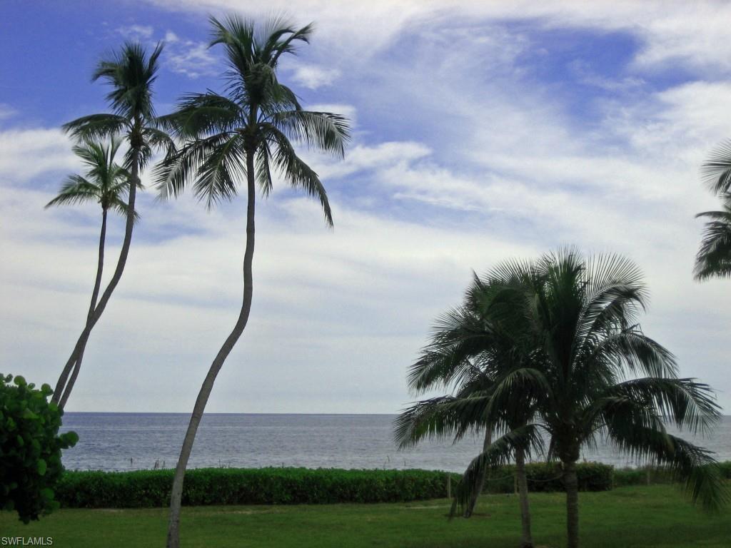 COTTAGE COLONY WEST CONDO - Residential