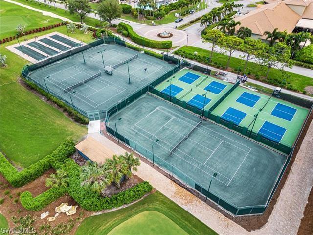 HUNTERS RIDGE - Residential