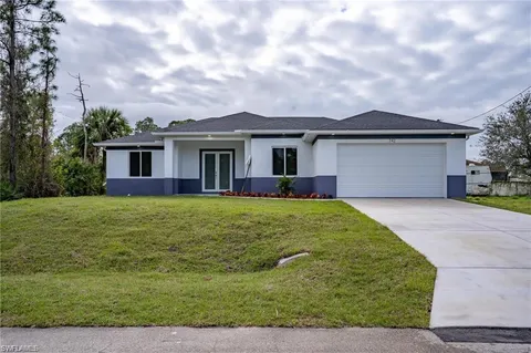 3403 28th St SW, Lehigh Acres, FL 33976 - #: 225019970