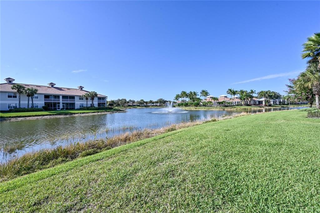 CORAL BAY - Residential