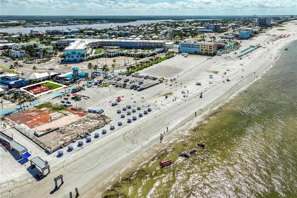 1021 Estero BLVD