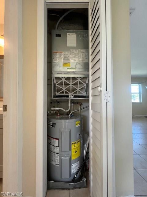 POINCIANA CONDO - Residential