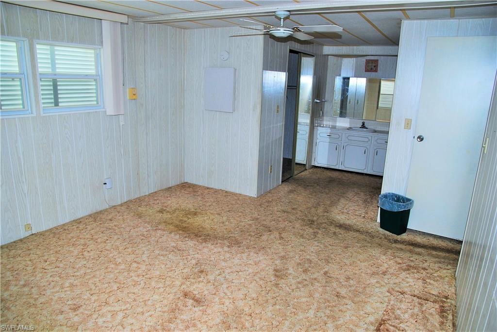 SIX LAKES COUNTRY CLUB - Residential