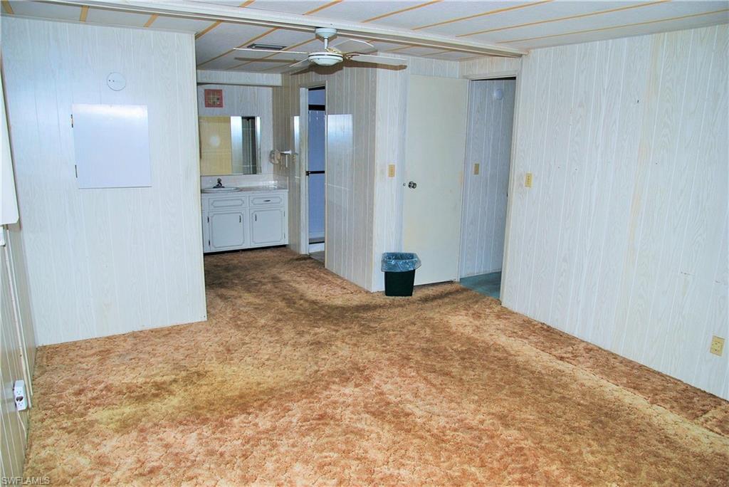 SIX LAKES COUNTRY CLUB - Residential