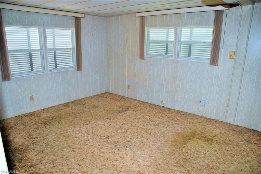 SIX LAKES COUNTRY CLUB - Residential