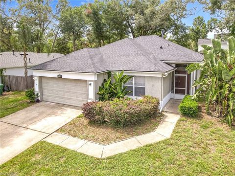 605 John Thomas AVE DE LAND FL 32724