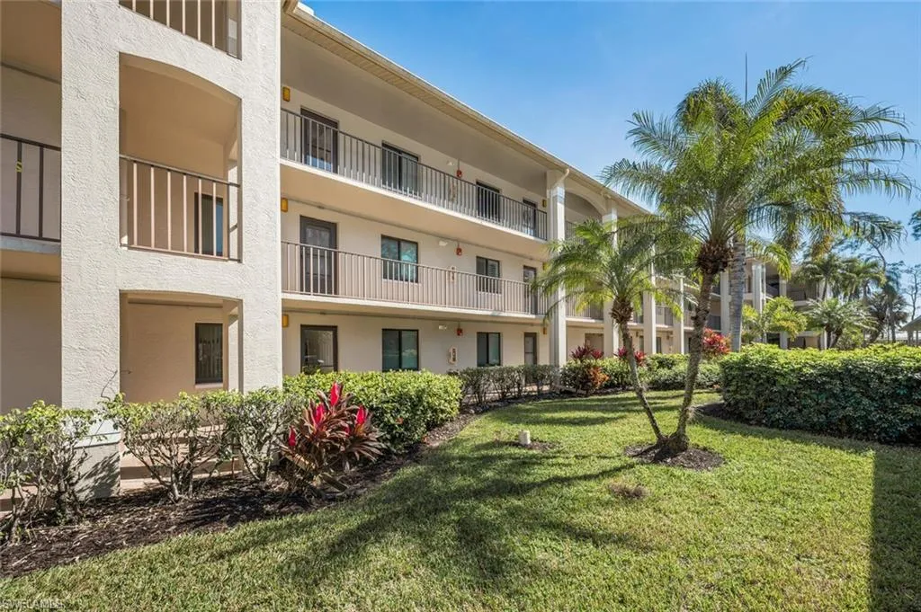 Naples, Florida 34112, United States, 2 Bedrooms Bedrooms, ,2 BathroomsBathrooms,Residential,Active,11860