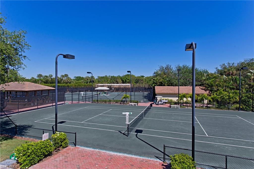 ROYAL MARCO POINT - Residential