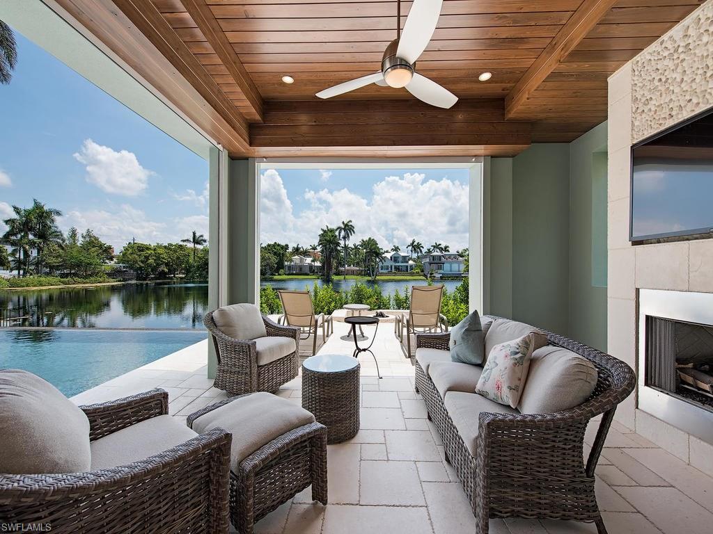 OLDE NAPLES - Residential