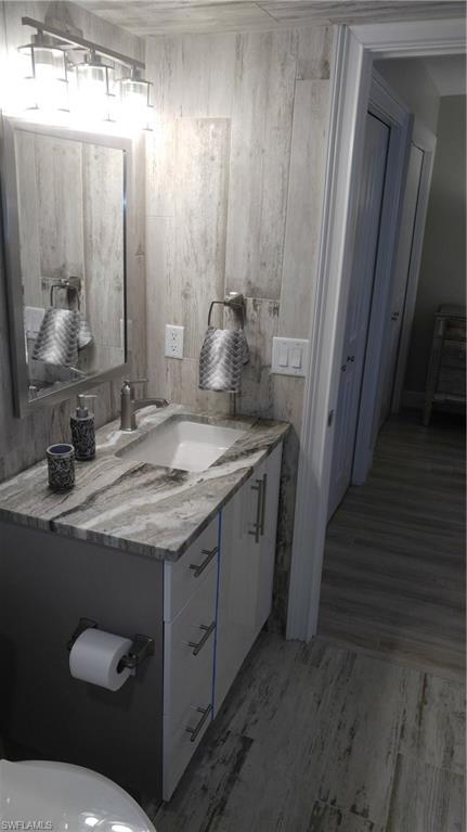 LAKEWOOD - Residential