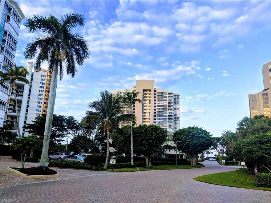 Enjoy amazing Gulf views from every room in this luxurious Park Plaza residence. Rarely available, direct western rear exposure with open 180 degrees vistas to south, west and north all the way to Sanibel. With nine-foot floor to ceilings. This beautiful residence offers three bedrooms all en-suite, gorgeous kitchen with custom cabinets, high end appliances. Formal dining overlooking the Gulf. Master bathroom all marble with double sink and spa/tub. This highly sought after Park Plaza high-rise with resort style amenities includes a fully equipped fitness center with Sauna and new exercise equipment, Tennis Court, Card Room, two Guest Suites, Theater, Billiard Room, Party Room, Roof Top  Lounge,  bike and beach chair storage, car wash. This unit comes with additional Storage Locker and 2 car spaces in attached garage. At some steps to the beach you'll find the large pool and  Spa/Hot Tub with poolside loungers. Park Plaza residents have the ability to lease or purchase boat docks at the Venetian Bay Yacht Club. At walking distance to fine restaurants and shops at Venetian Village. Make this your new home!