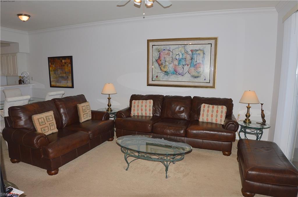 LAKESIDE GREEN - Residential