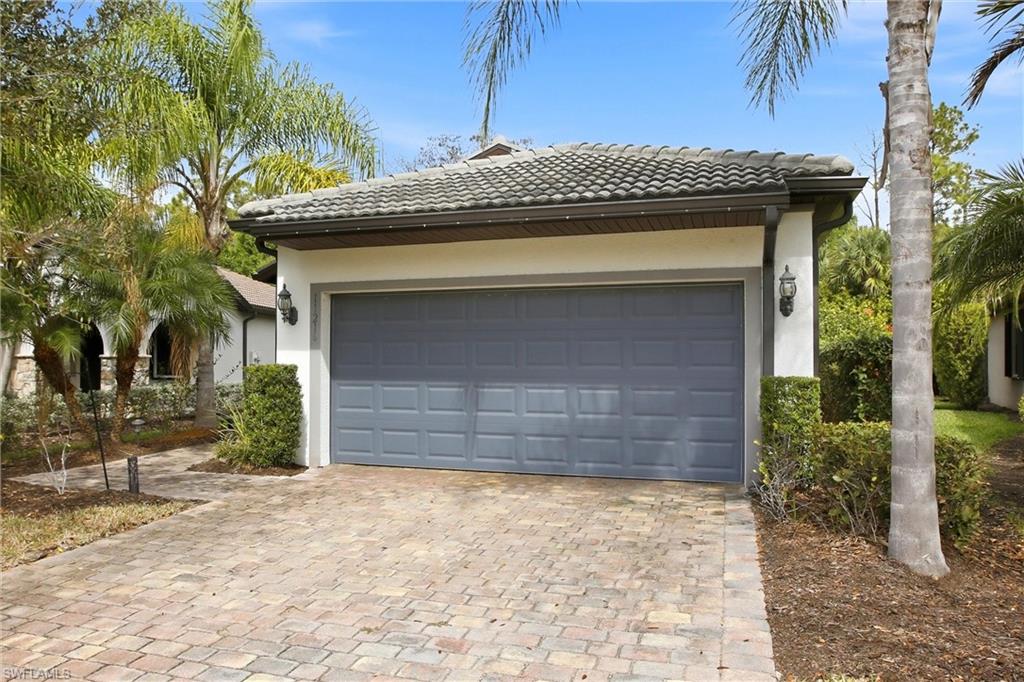 11216 Carlingford RD