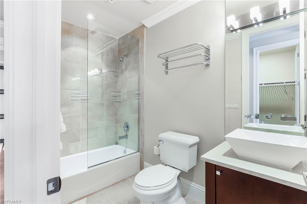 CRAYTON PLACE - Residential