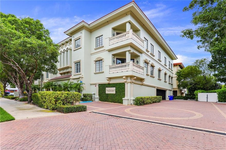 Stunning condominium located in downtown Old Naples. Just a few blocks from 5th Avenue South, a stone's throw from Naples Bay and a short stroll to the beach, sits Crayton Place. The building (and all units contained within) was completely remodeled in 2012. This luxury condominium, which includes only three residences, offers complete privacy as well as a coveted one-level living floor plan. This third-floor residence offers over 3,600 square feet of living space throughout, three en-suite bedrooms, a vaulted sky-lit two-story den and a media room. The building sits on a quiet corner with peeks of Naples Bay on a southern exposure. Key features include 10-foot ceilings, a well-adorned kitchen, hardwood floors, custom light fixtures, upgraded millwork and two secure under building parking spaces. A unique opportunity with exceptional ease of use.