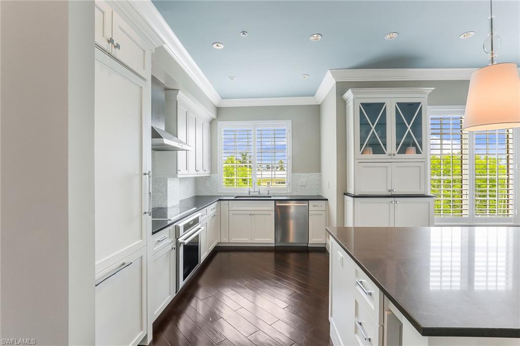 CRAYTON PLACE - Residential