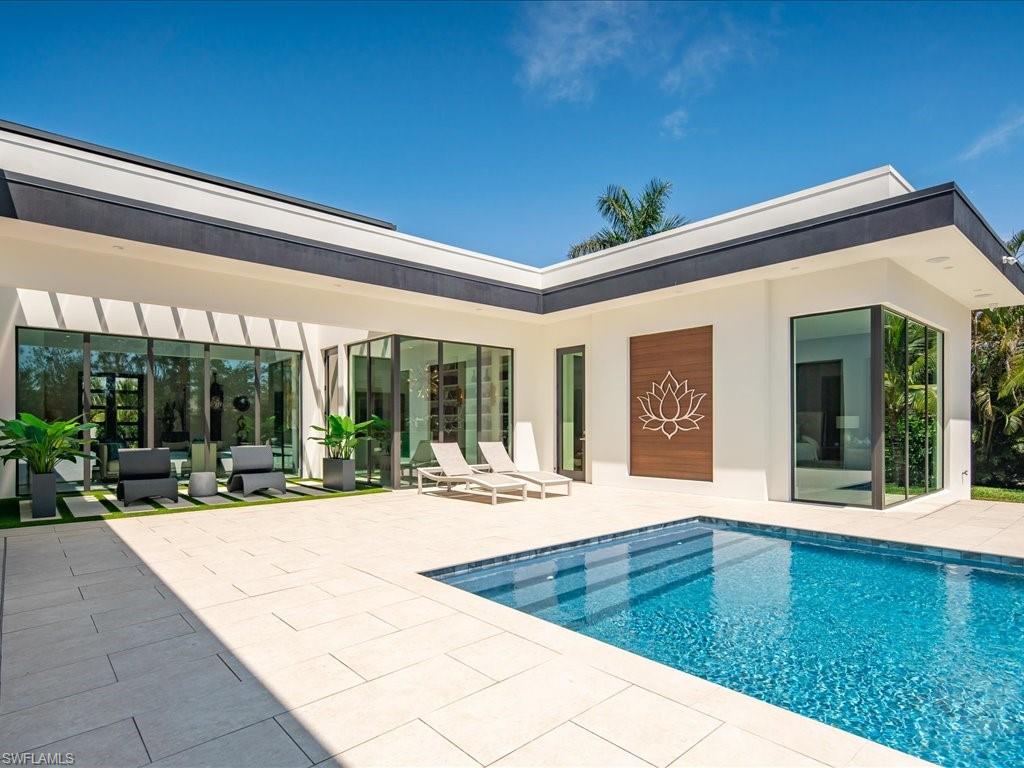 PINE RIDGE - Residential