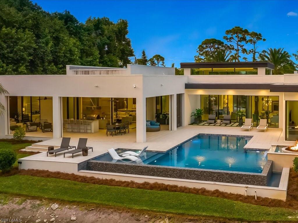 PINE RIDGE - Residential