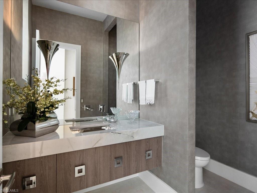 PINE RIDGE - Residential