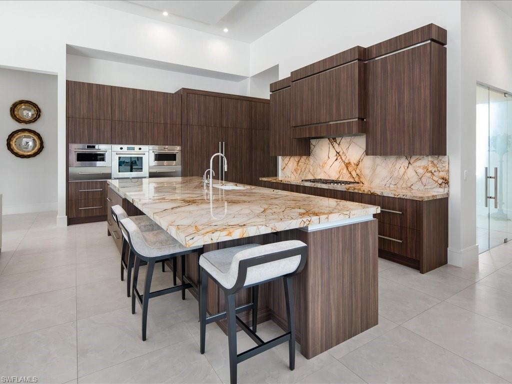 PINE RIDGE - Residential