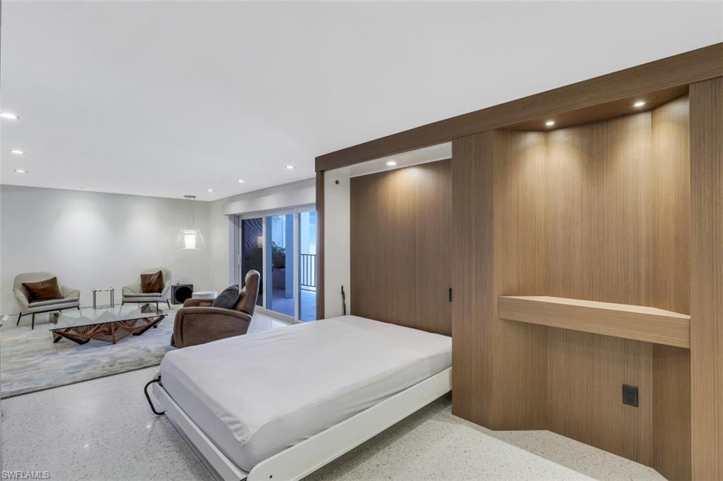 HORIZON HOUSE - Residential Lease