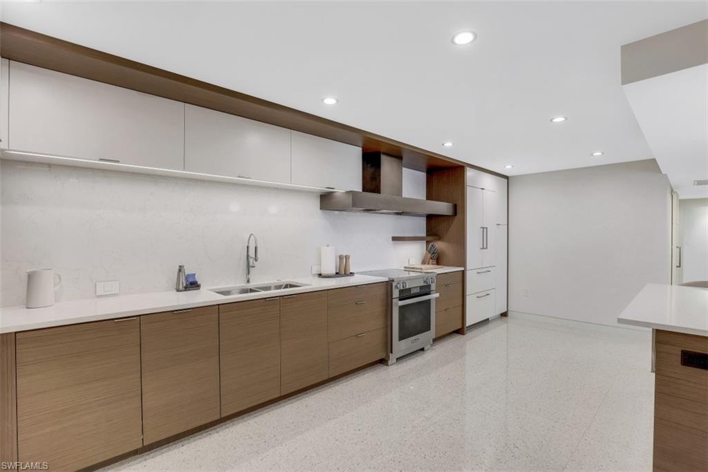 HORIZON HOUSE - Residential Lease