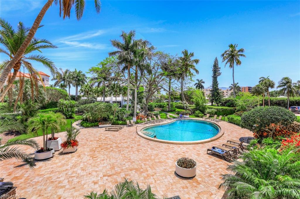 HORIZON HOUSE - Residential Lease