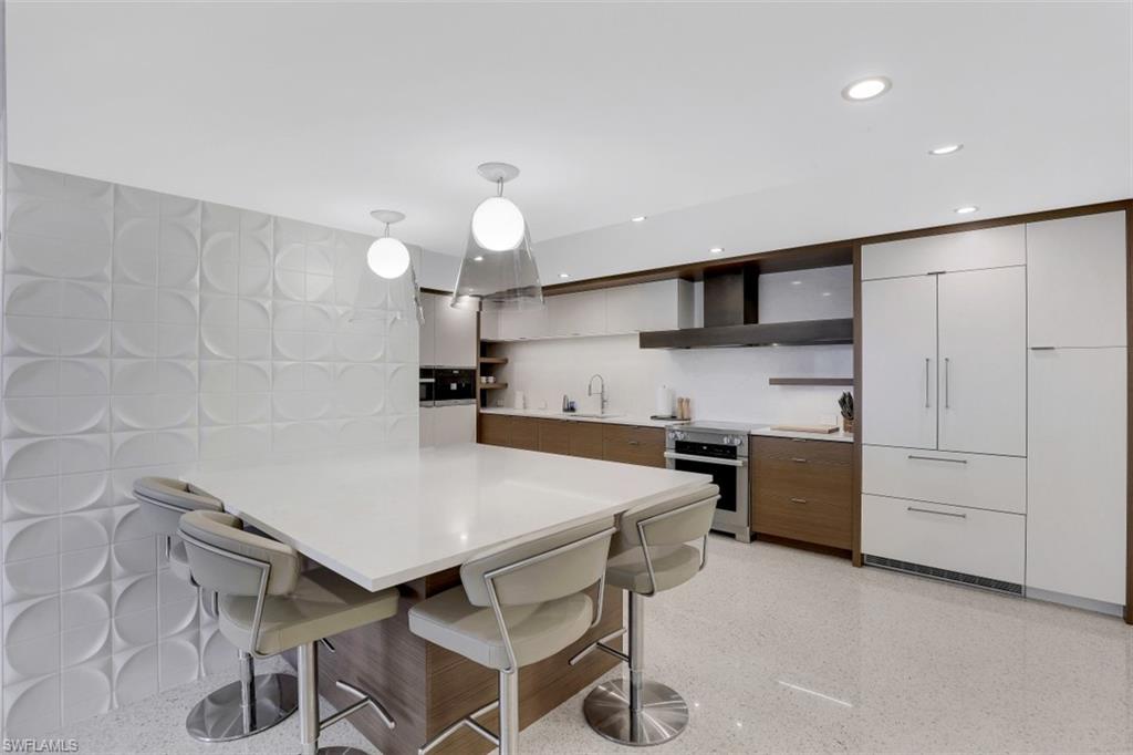 HORIZON HOUSE - Residential Lease